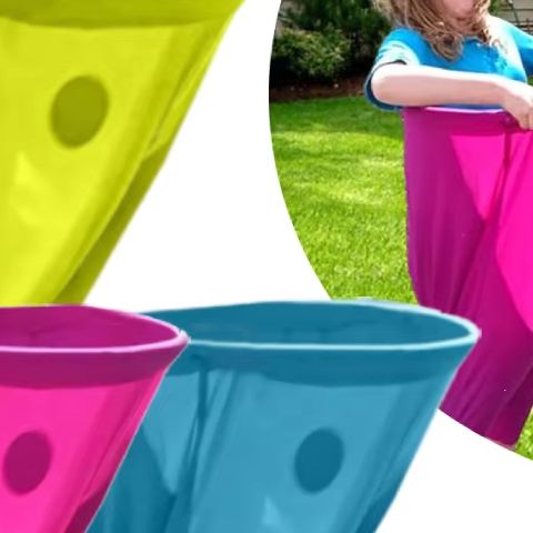 Freaky Oversized Pants Party G - مراجعة Party Family Games وسعره