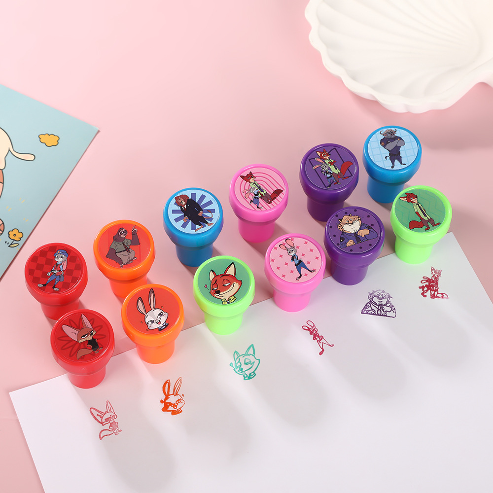 12Pcs Movie Zootopia 2 Theme C - مراجعة Zootopia Party Games وسعره