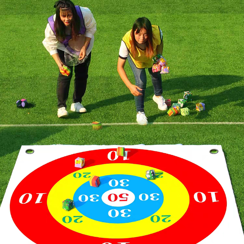 Throw Target Game sandbag Circ - مراجعة Party Games Indoor For 6 12 Year Olds وسعره